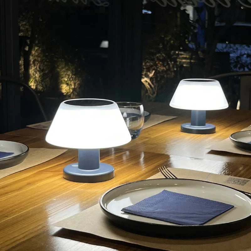 LumaSolar - Draagbare Tafellamp met Solar Oplaadfunctie-Anouks-corner